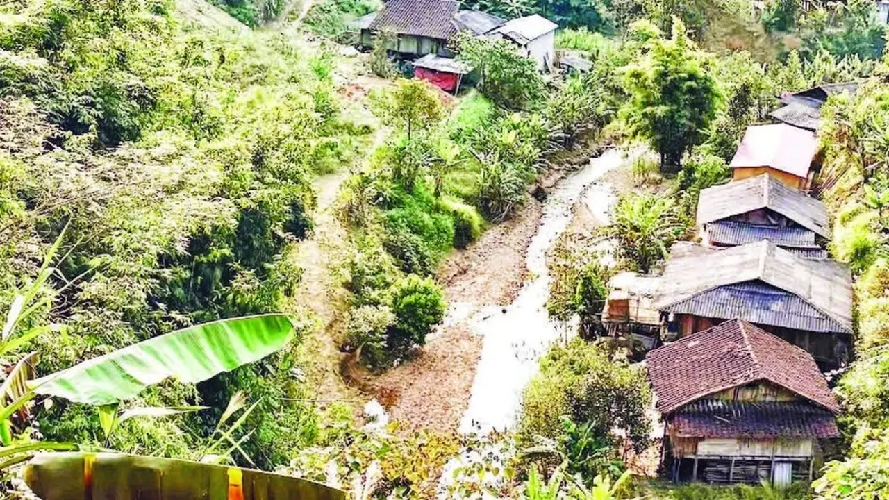 القضاء يطلق حملة للقضاء على ضعف تغطية الاتصالات في القرى والنجوع